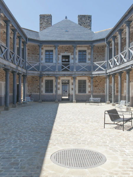prison la